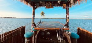 A cottage alongside Fort Lauderdale waters